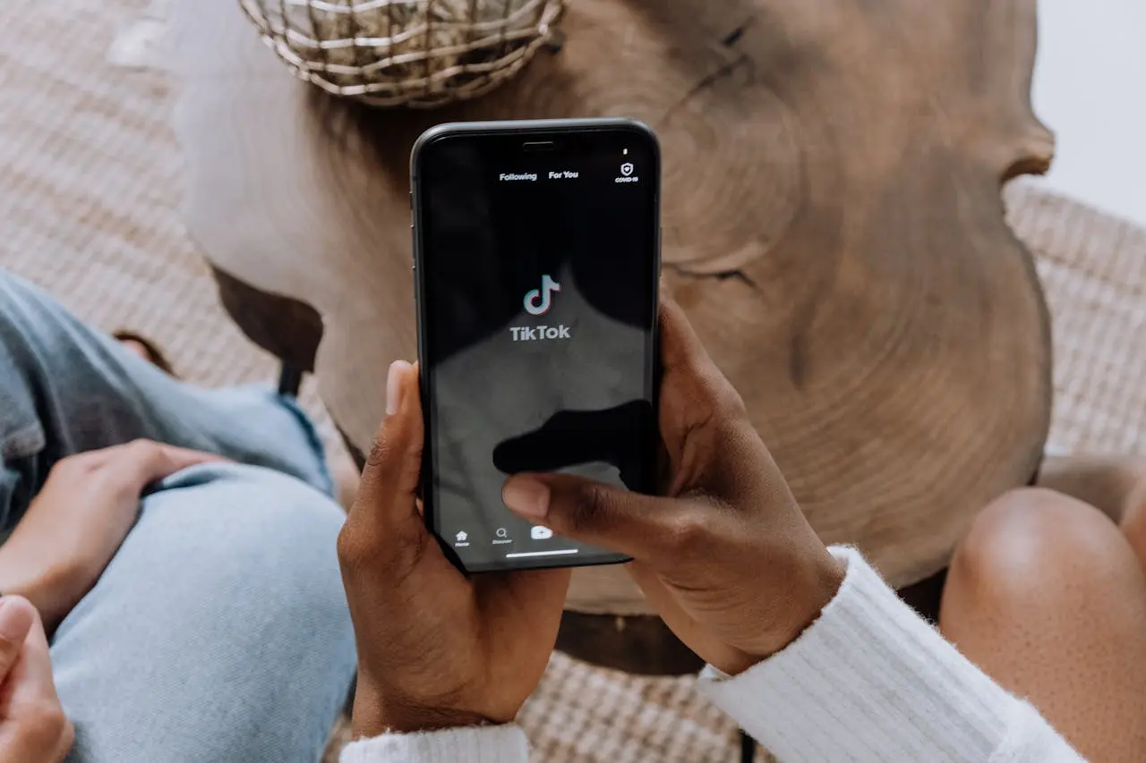 social-commerce